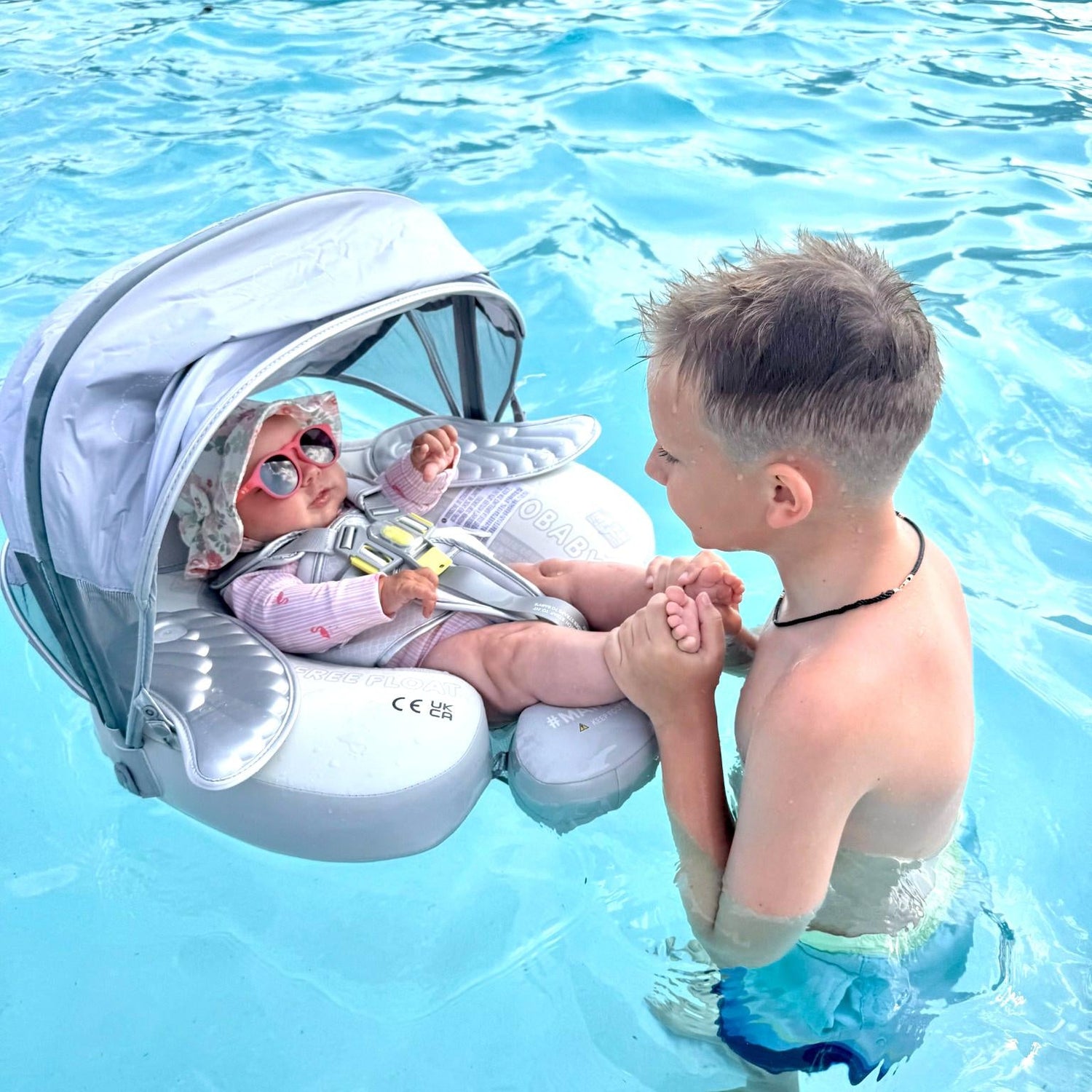 Quick Guide: Choosing a Baby Pool Float