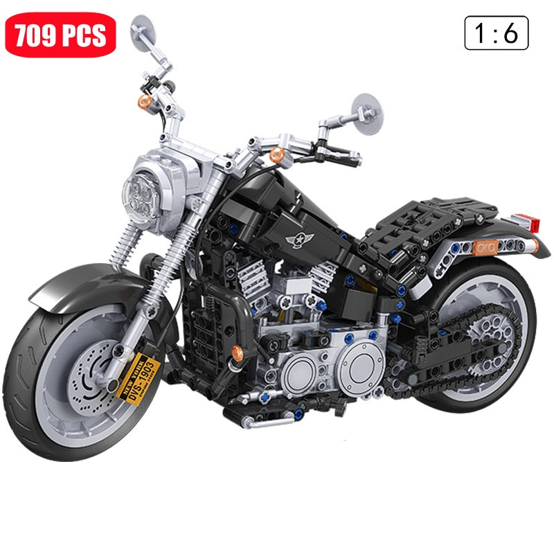 709PCS Technical American Motorcycle Model Building Blocks MOC Classic Retro Moto Bricks Toys For Children Adult Birthday Gifts